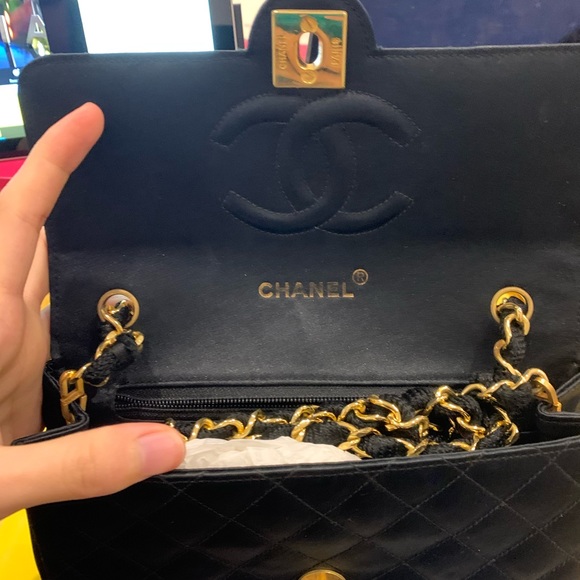 SOLD❌Vintage Chanel satin CC logo mini bag - Picture 10 of 12